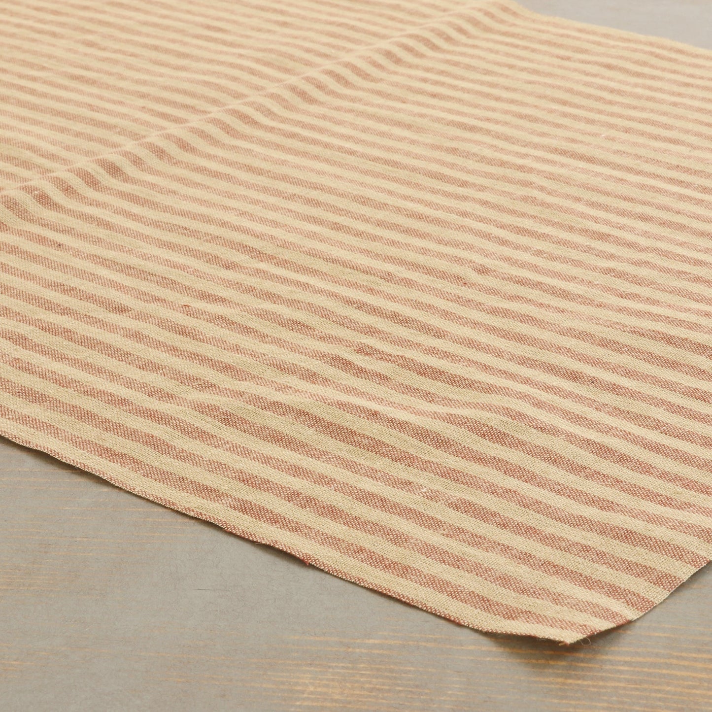 MU5111-12 平織(Plain) レッド